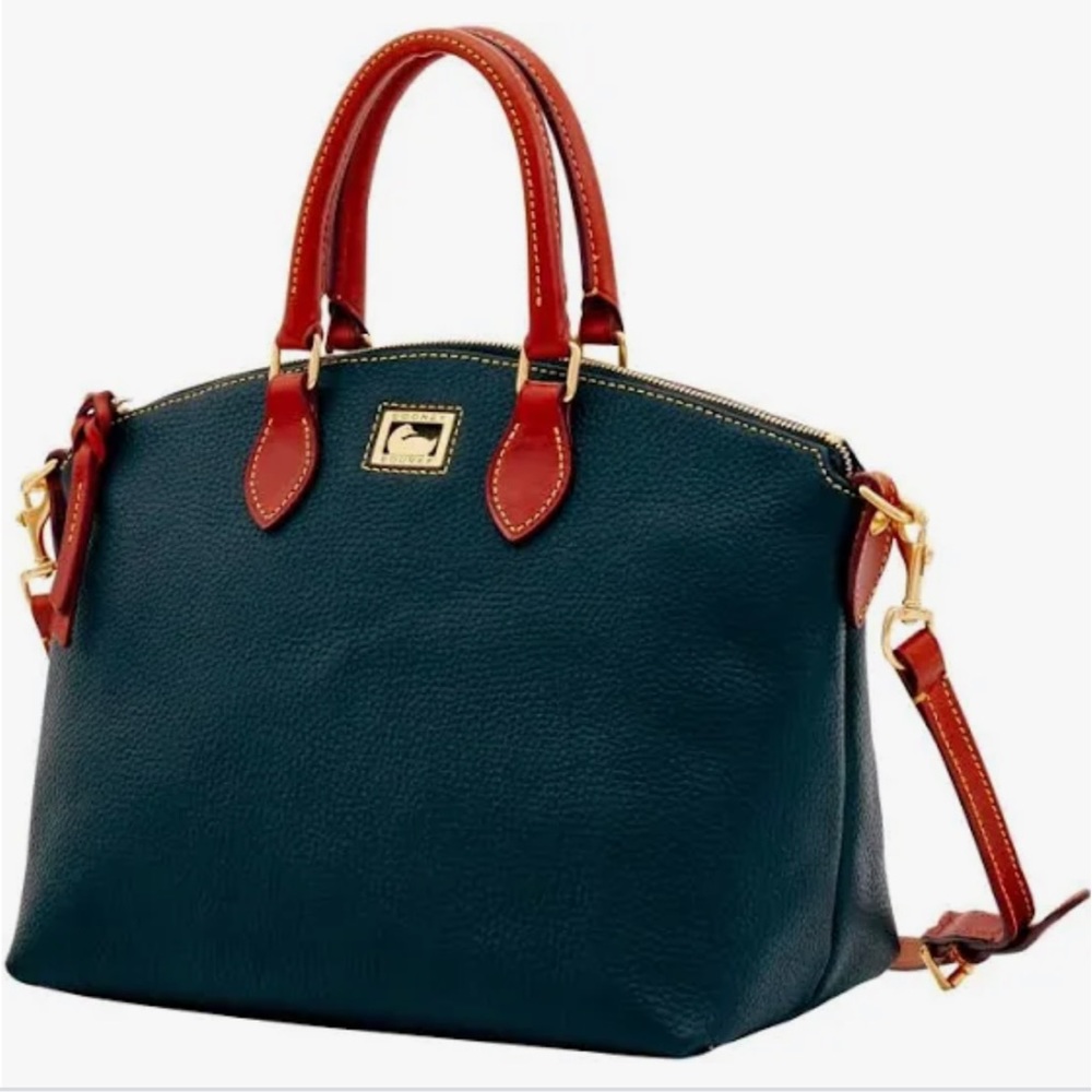 EUC Dooney and Bourke black leather satchel